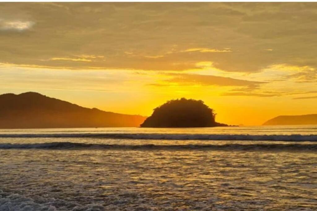 Apartamento Praia Maranduba Sape Ubatuba Extérieur photo